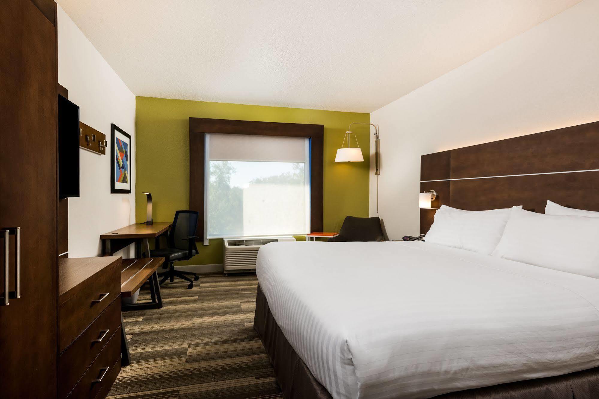Holiday Inn Express Hotel & Suites Bartow By Ihg Dış mekan fotoğraf