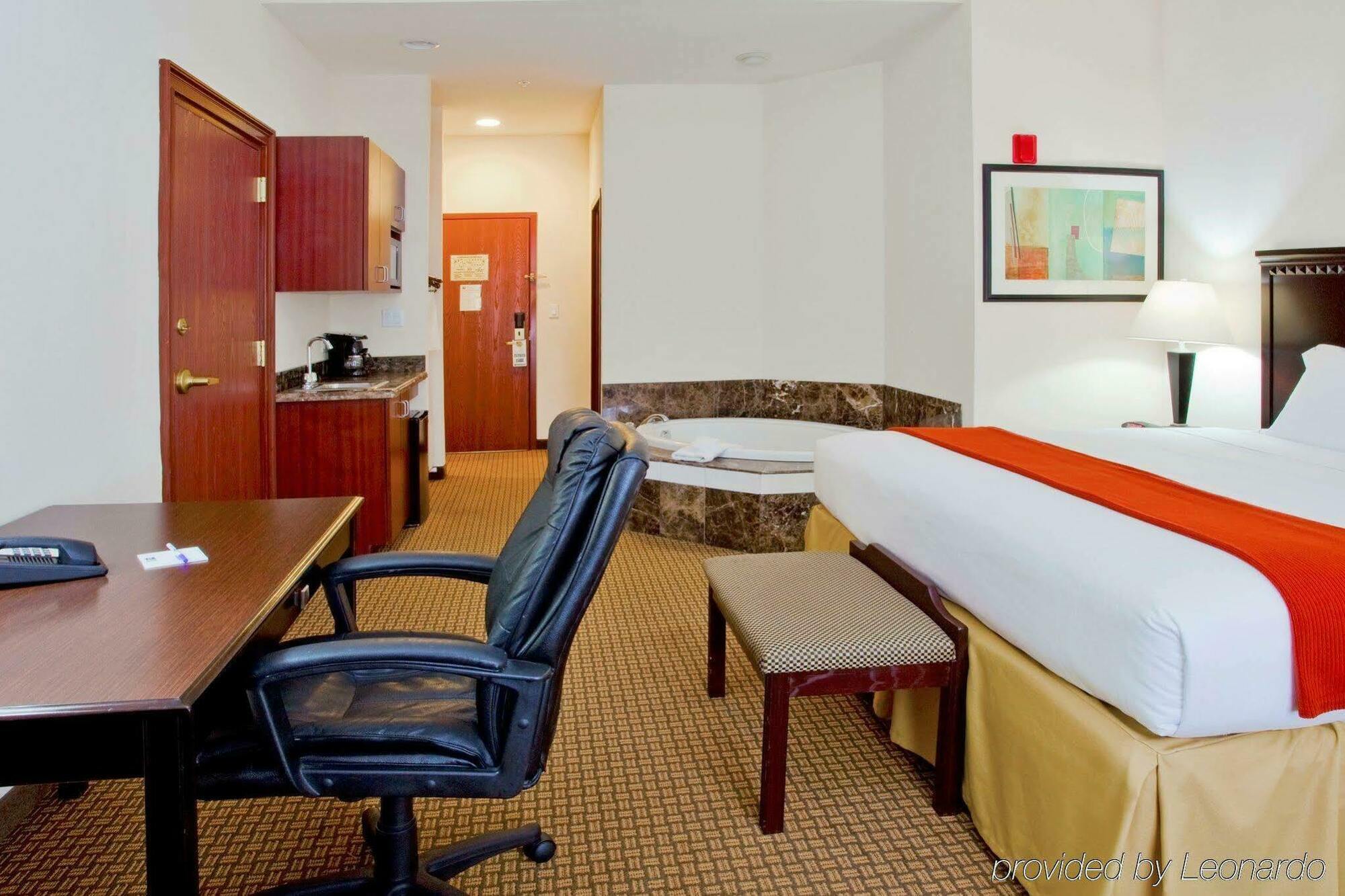 Holiday Inn Express Hotel & Suites Bartow By Ihg Dış mekan fotoğraf